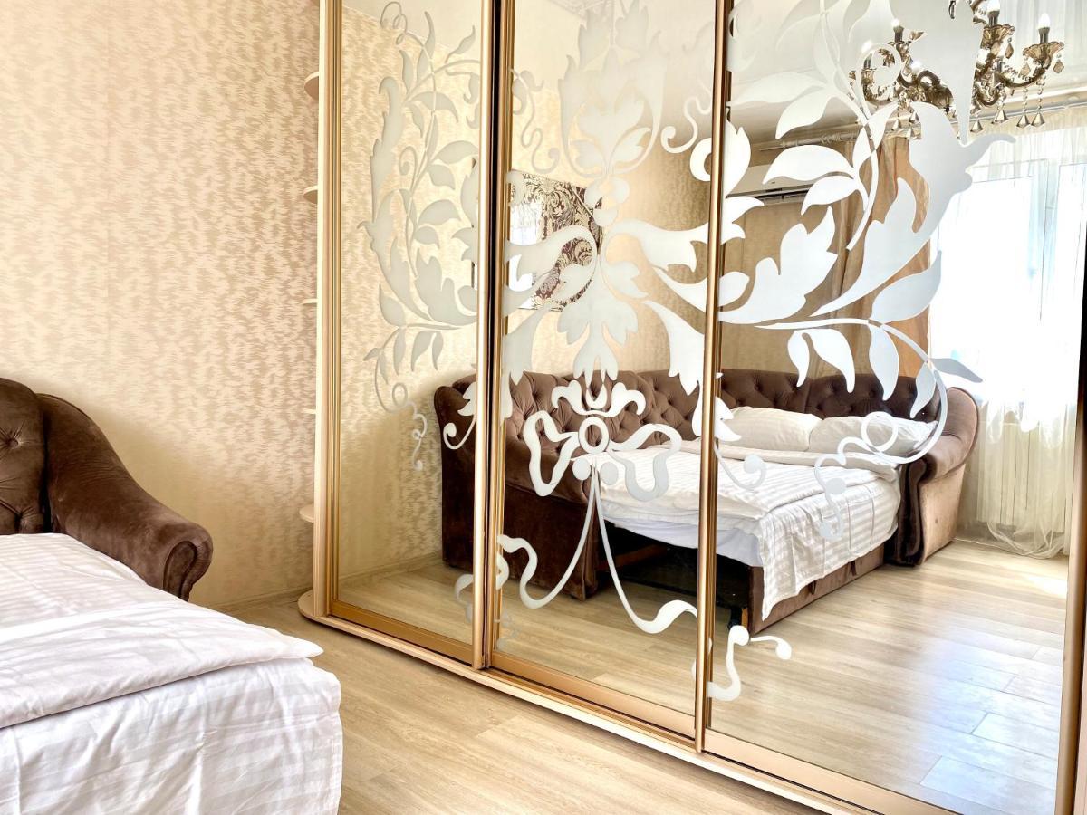 Apartpoltava Елегантна Квартира В Новобудові,Біля Каштанової Алеї, Центр Міста, Звітна Документація Luaran gambar
